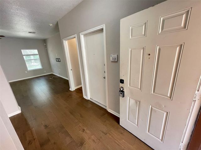 7202 Gunnison PASS, Austin, TX 78724
