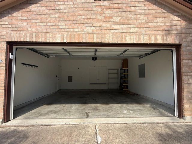 7202 Gunnison PASS, Austin, TX 78724