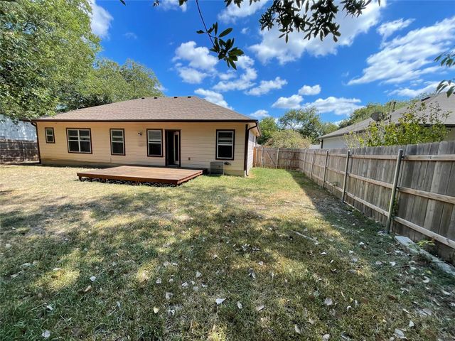 7202 Gunnison PASS, Austin, TX 78724