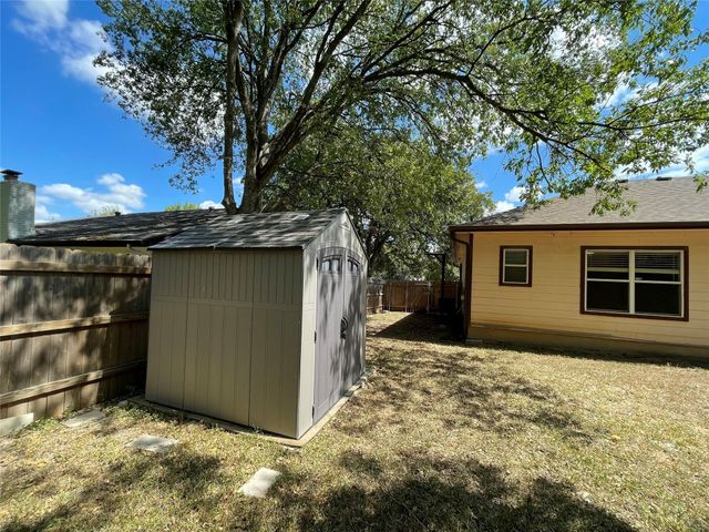 7202 Gunnison PASS, Austin, TX 78724