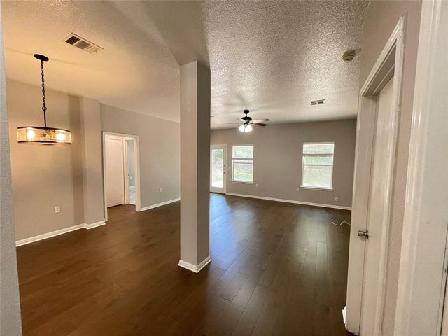 7202 Gunnison PASS, Austin, TX 78724