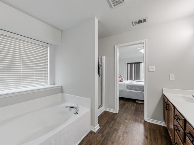 5817 Brookside Drive, Denton, TX 76226