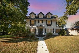 726 Bloomfield Boulevard, Jackson, MI 49203