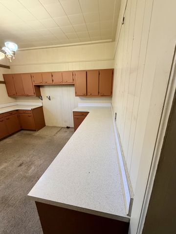 328 Head St, Paris, TN 38242