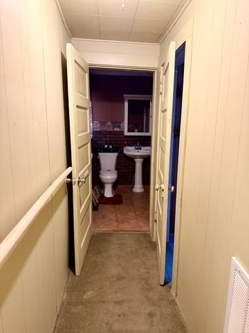 328 Head St, Paris, TN 38242