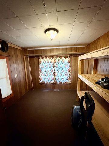 328 Head St, Paris, TN 38242