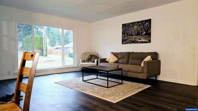 3268 Hulsey SE Av, Salem, OR 97302