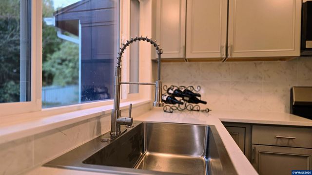 3268 Hulsey SE Av, Salem, OR 97302