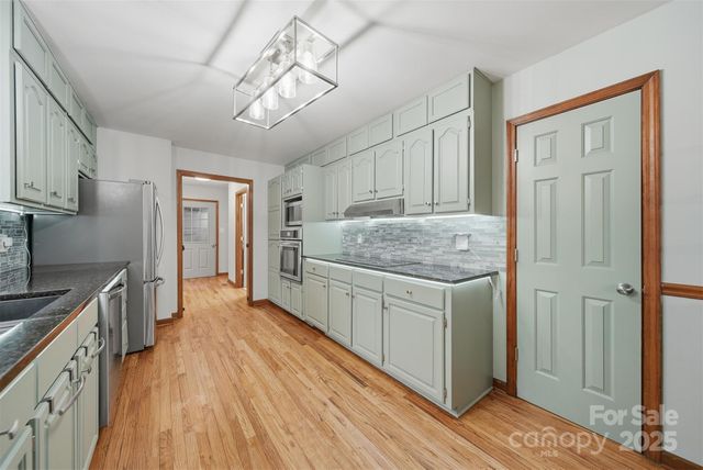 2091 Blowing Rock Boulevard, Lenoir, NC 28645