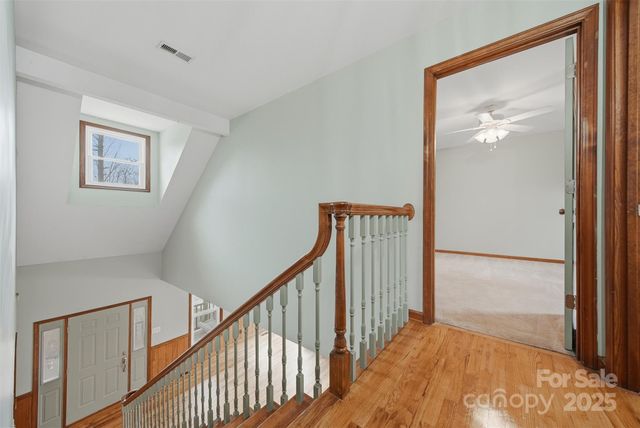 2091 Blowing Rock Boulevard, Lenoir, NC 28645