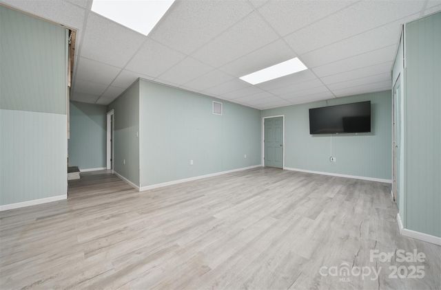 2091 Blowing Rock Boulevard, Lenoir, NC 28645