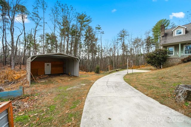 2091 Blowing Rock Boulevard, Lenoir, NC 28645
