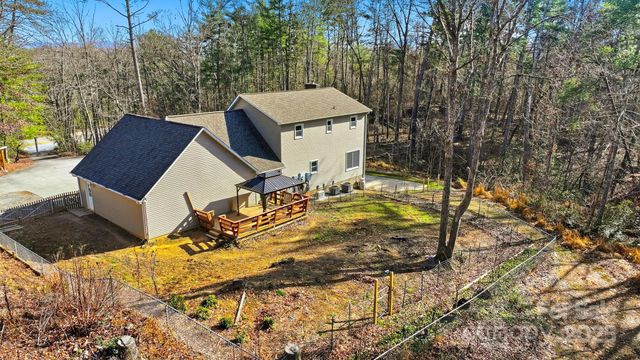 2091 Blowing Rock Boulevard, Lenoir, NC 28645