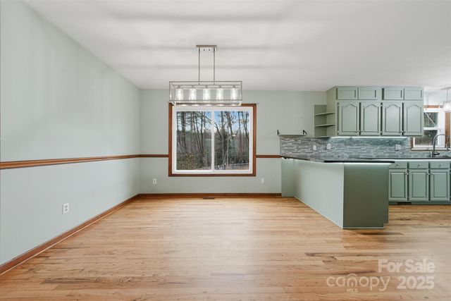 2091 Blowing Rock Boulevard, Lenoir, NC 28645