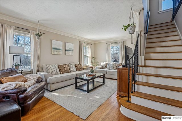 3622 S 20th Street, Omaha, NE 68108