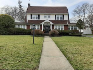 91 Bedell Avenue, Hempstead, NY 11550