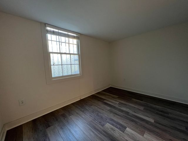 12 Wentworth Street B, Charleston, SC 29401