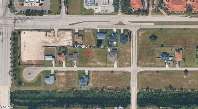 1627 NE 23rd TER, Cape Coral, FL 33909