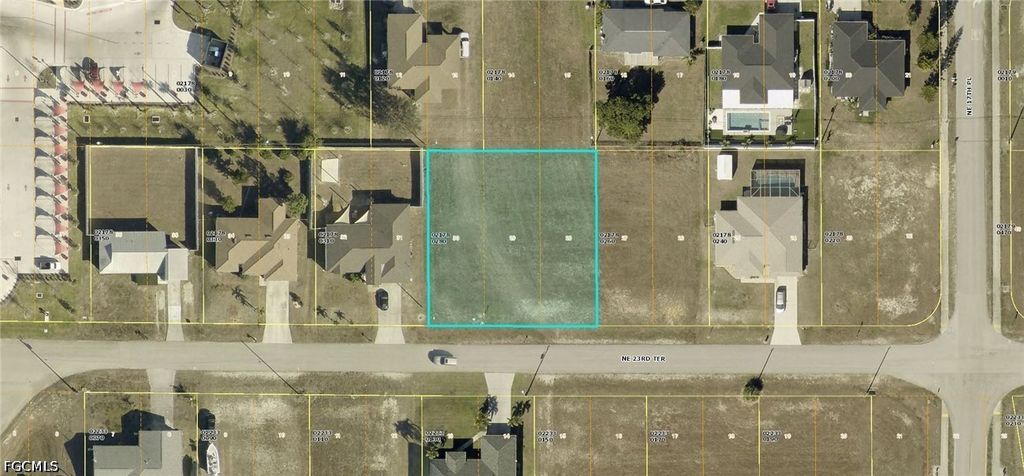 1627 NE 23rd TER, Cape Coral, FL 33909