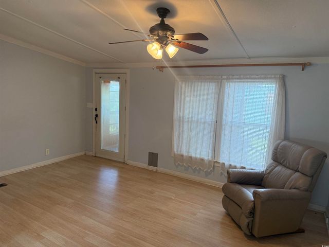 19 Poolside Dr., Murrells Inlet, SC 29576