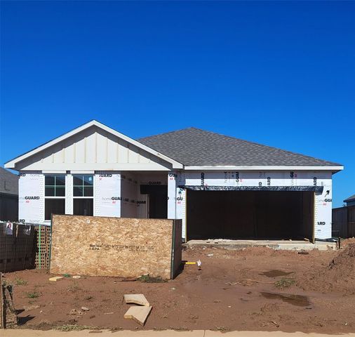 114 Water Grass Trail, Clute, TX 77531