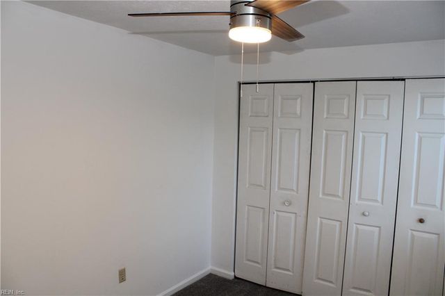 44 Lucinda CT, Hampton, VA 23666