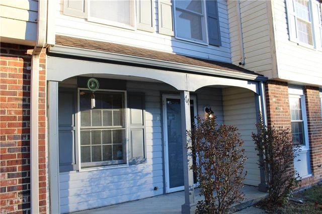 44 Lucinda CT, Hampton, VA 23666