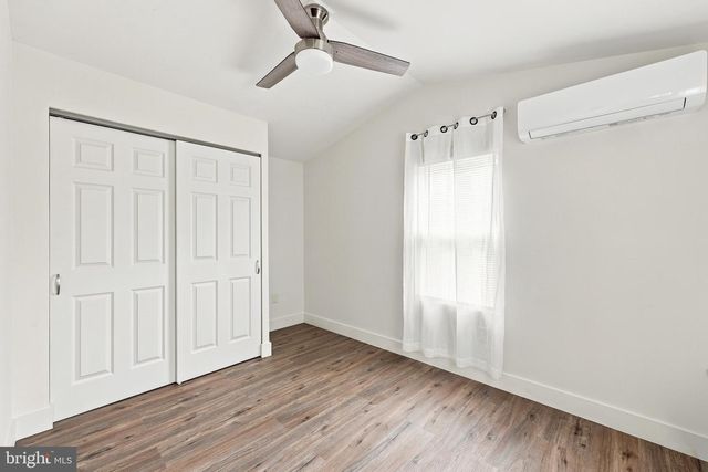 864 BUTTONWOOD AVE, Spring City, PA 19475