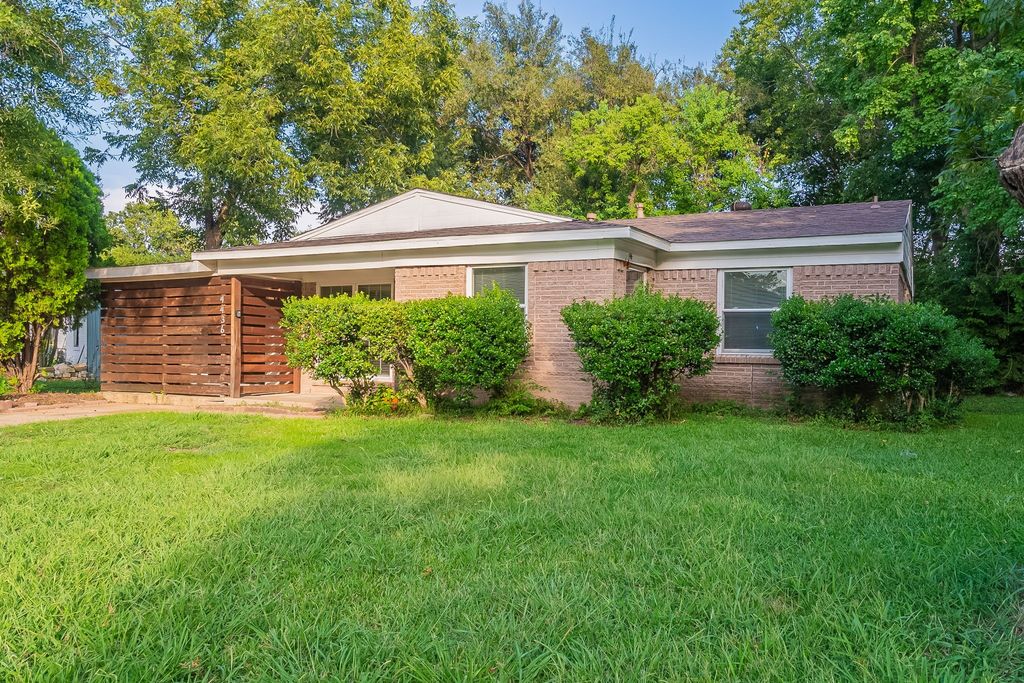 4436 Scottsdale Drive, Mesquite, TX 75150