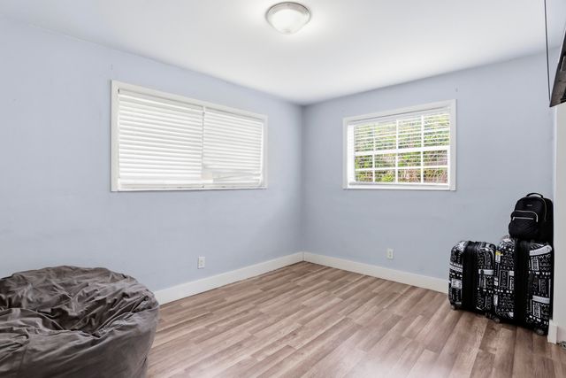 5940 NW 16th Street, Sunrise, FL 33313