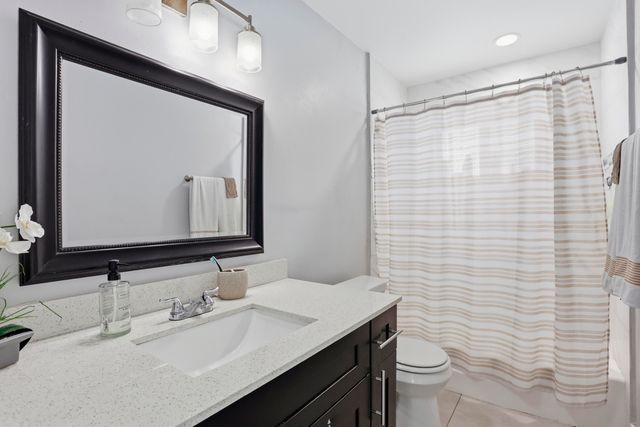5940 NW 16th Street, Sunrise, FL 33313