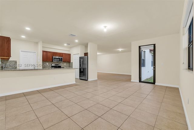 241 SE 35th Ave, Homestead, FL 33033