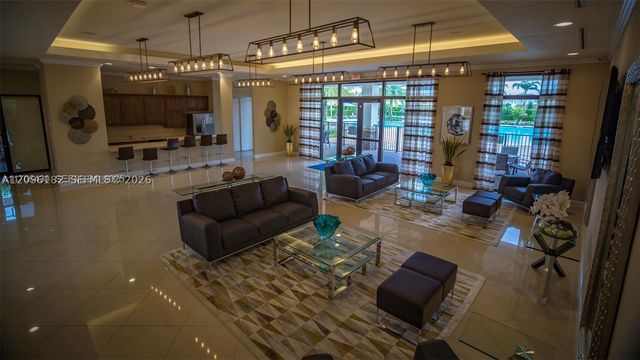 241 SE 35th Ave, Homestead, FL 33033