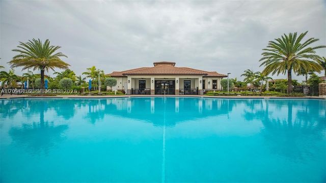 241 SE 35th Ave, Homestead, FL 33033