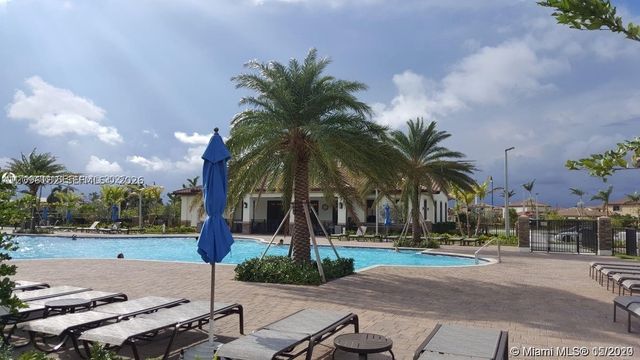 241 SE 35th Ave, Homestead, FL 33033