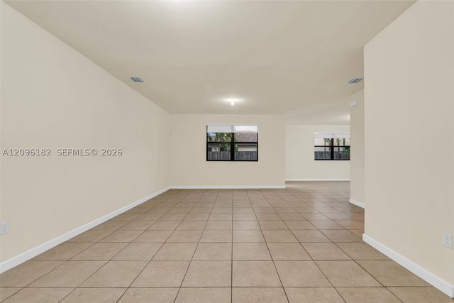 241 SE 35th Ave, Homestead, FL 33033
