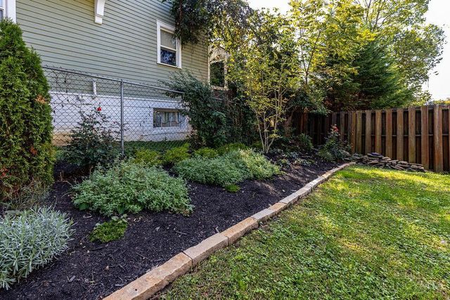 412 Stanley Avenue, Cincinnati, OH 45226