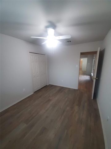 6909 HYLAND CIR A, Austin, TX 78744