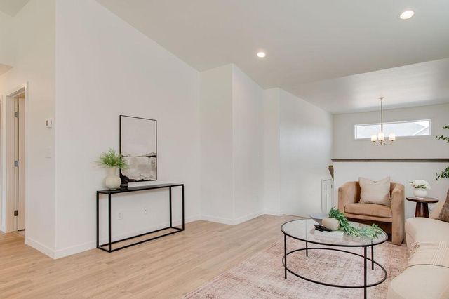 3843 19th Street S, Moorhead, MN 56560