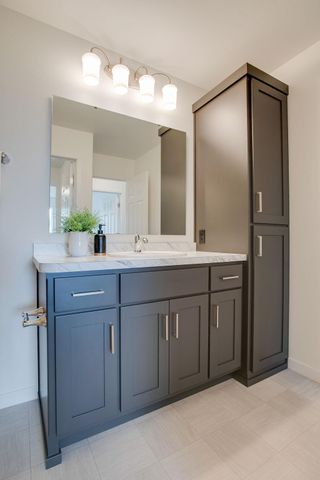 3843 19th Street S, Moorhead, MN 56560