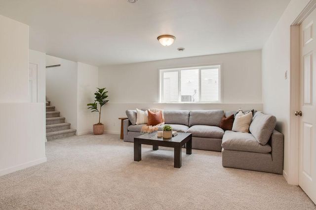 3843 19th Street S, Moorhead, MN 56560