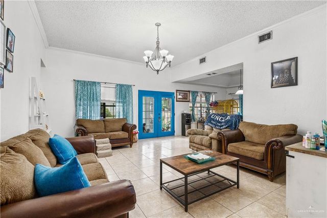 2100 Tiffany Street, Mission, TX 78573