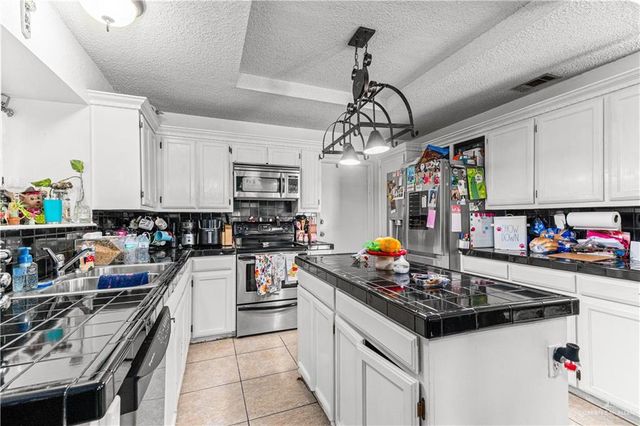 2100 Tiffany Street, Mission, TX 78573