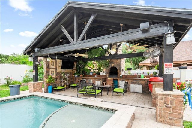 2100 Tiffany Street, Mission, TX 78573