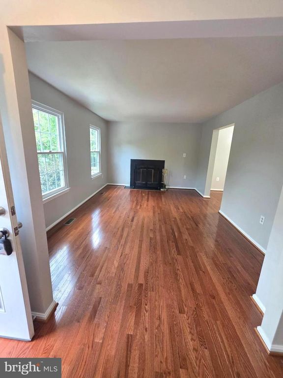 Image 21 of property listing at 17234 BROOKMEADOW LN, Upper Marlboro, MD 20772