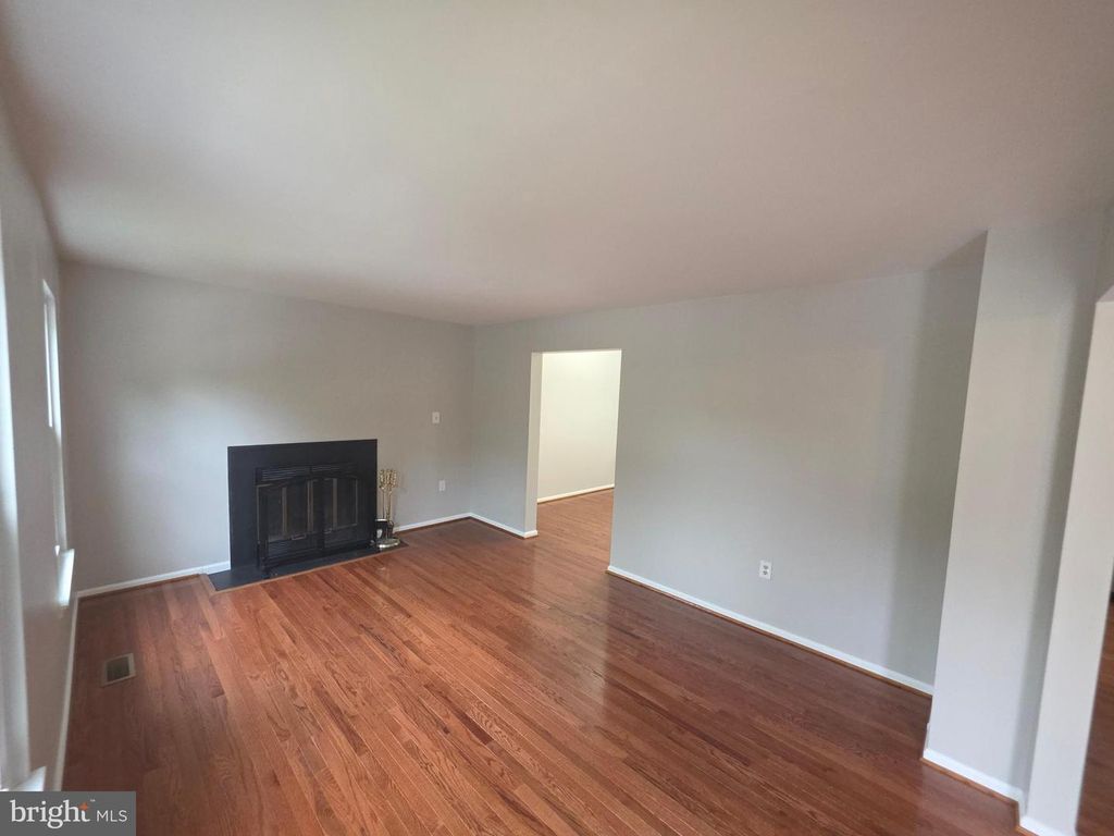Image 22 of property listing at 17234 BROOKMEADOW LN, Upper Marlboro, MD 20772