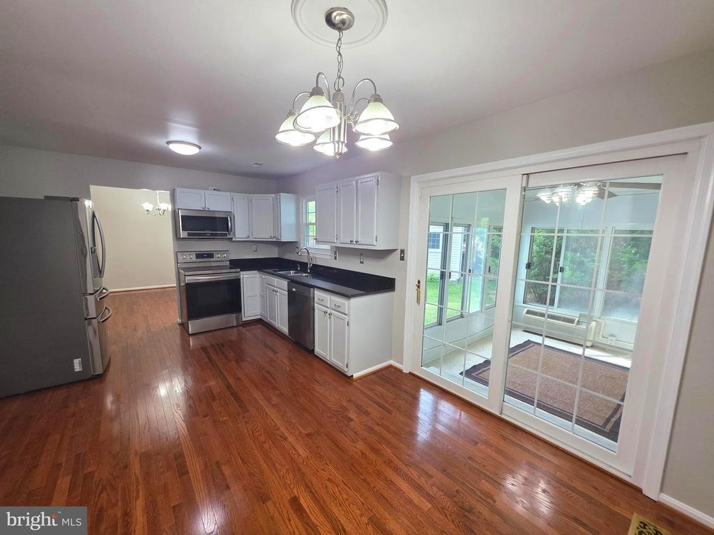 Image 33 of property listing at 17234 BROOKMEADOW LN, Upper Marlboro, MD 20772