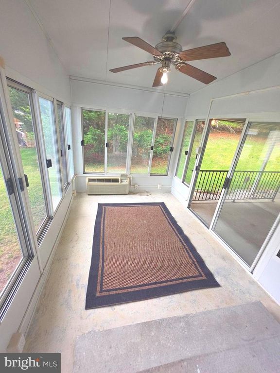 Image 37 of property listing at 17234 BROOKMEADOW LN, Upper Marlboro, MD 20772