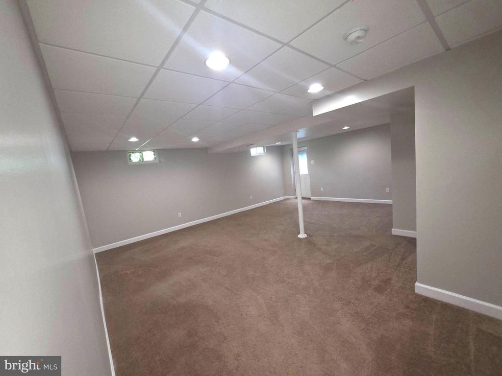 Image 46 of property listing at 17234 BROOKMEADOW LN, Upper Marlboro, MD 20772
