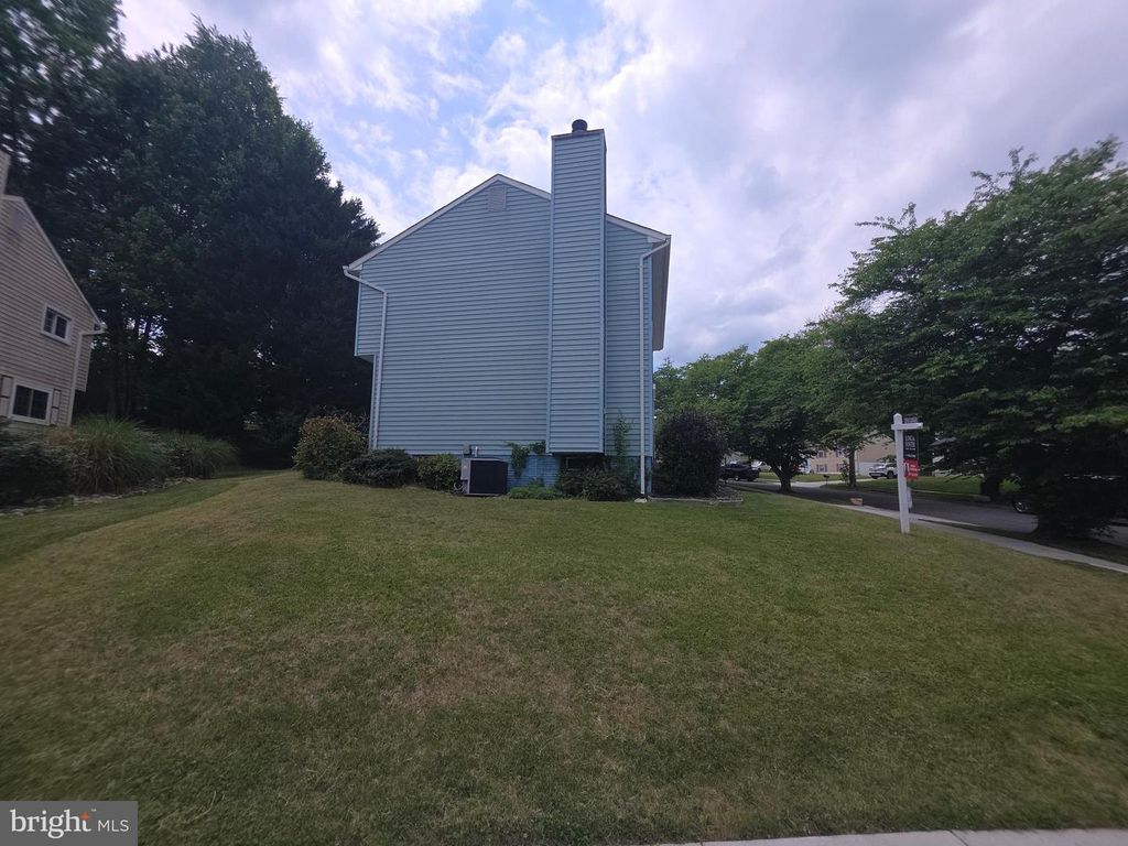 Image 56 of property listing at 17234 BROOKMEADOW LN, Upper Marlboro, MD 20772